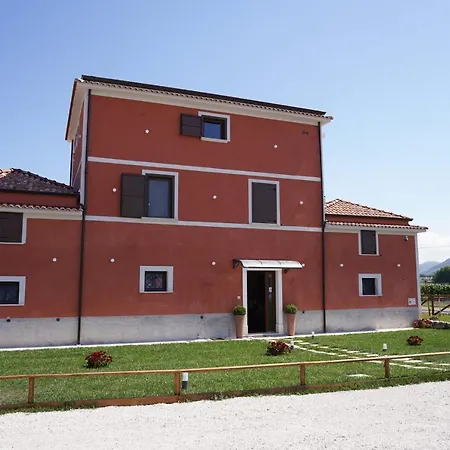 Taverna Ferrigno Farm stay *