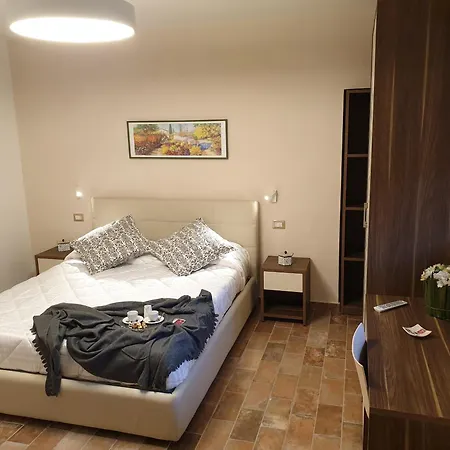 Taverna Ferrigno * パドゥーラ