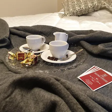 Taverna Ferrigno ファームステイ パドゥーラ