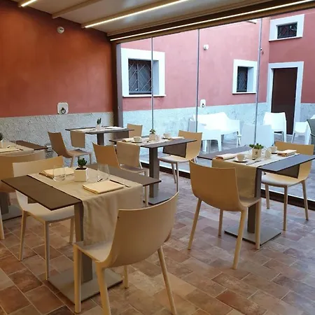 Taverna Ferrigno ファームステイ パドゥーラ